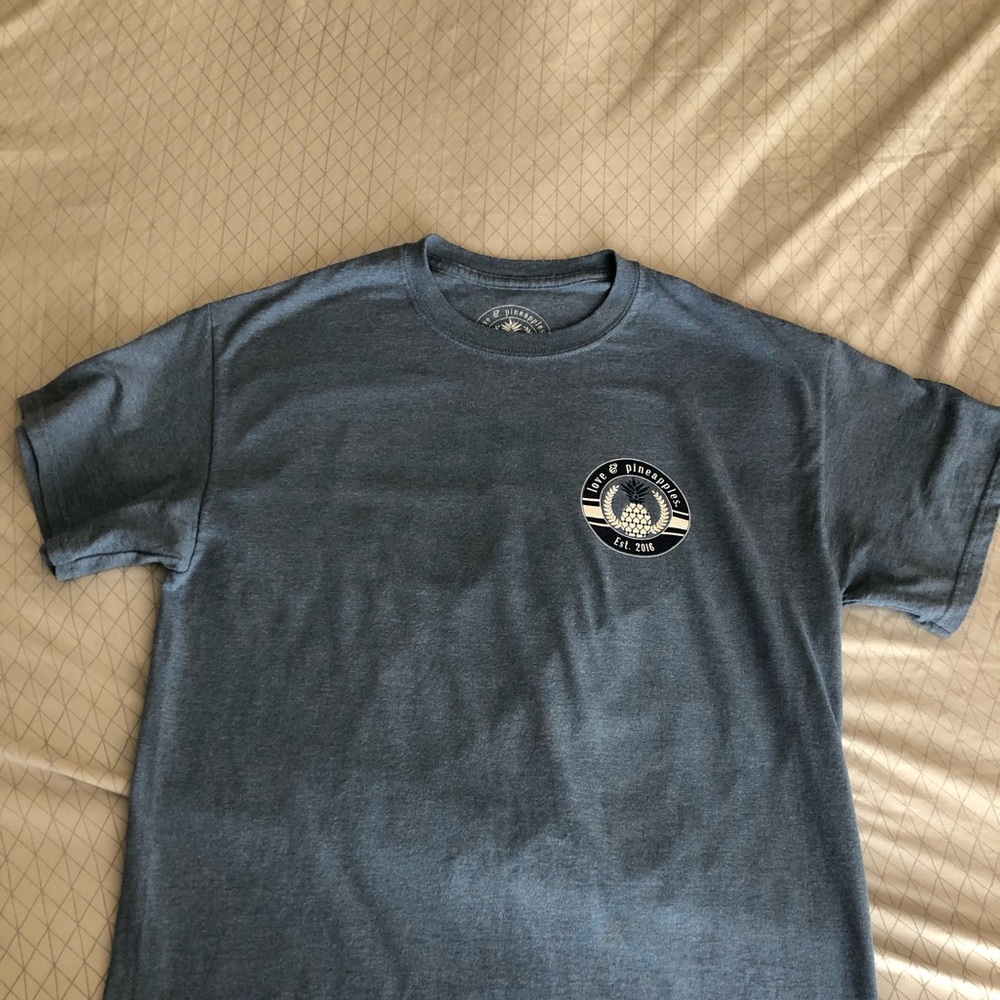 T-shirt - Picture 2 of 4